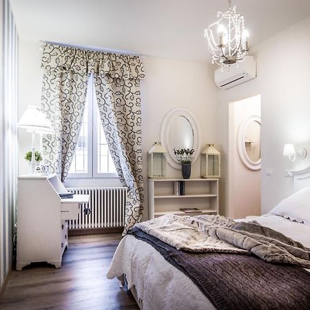Como Unique View - BymyhomeinКомо Екстериор снимка